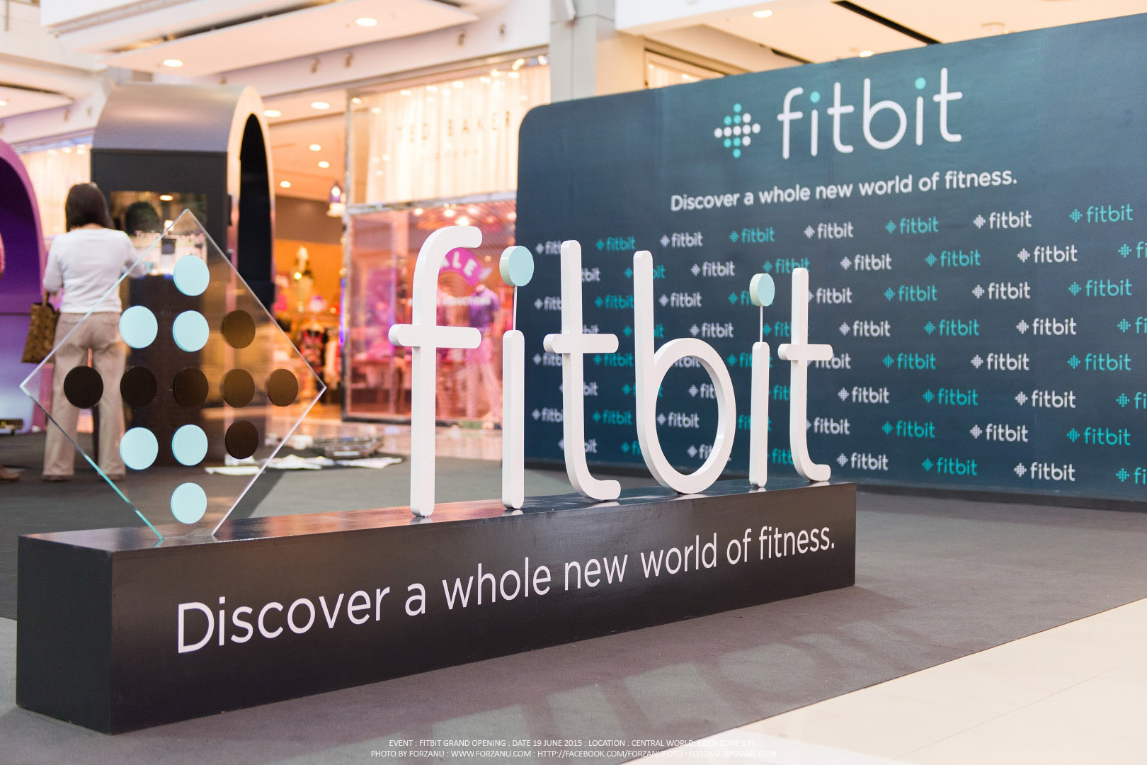 FITBIT_OPENING_0003